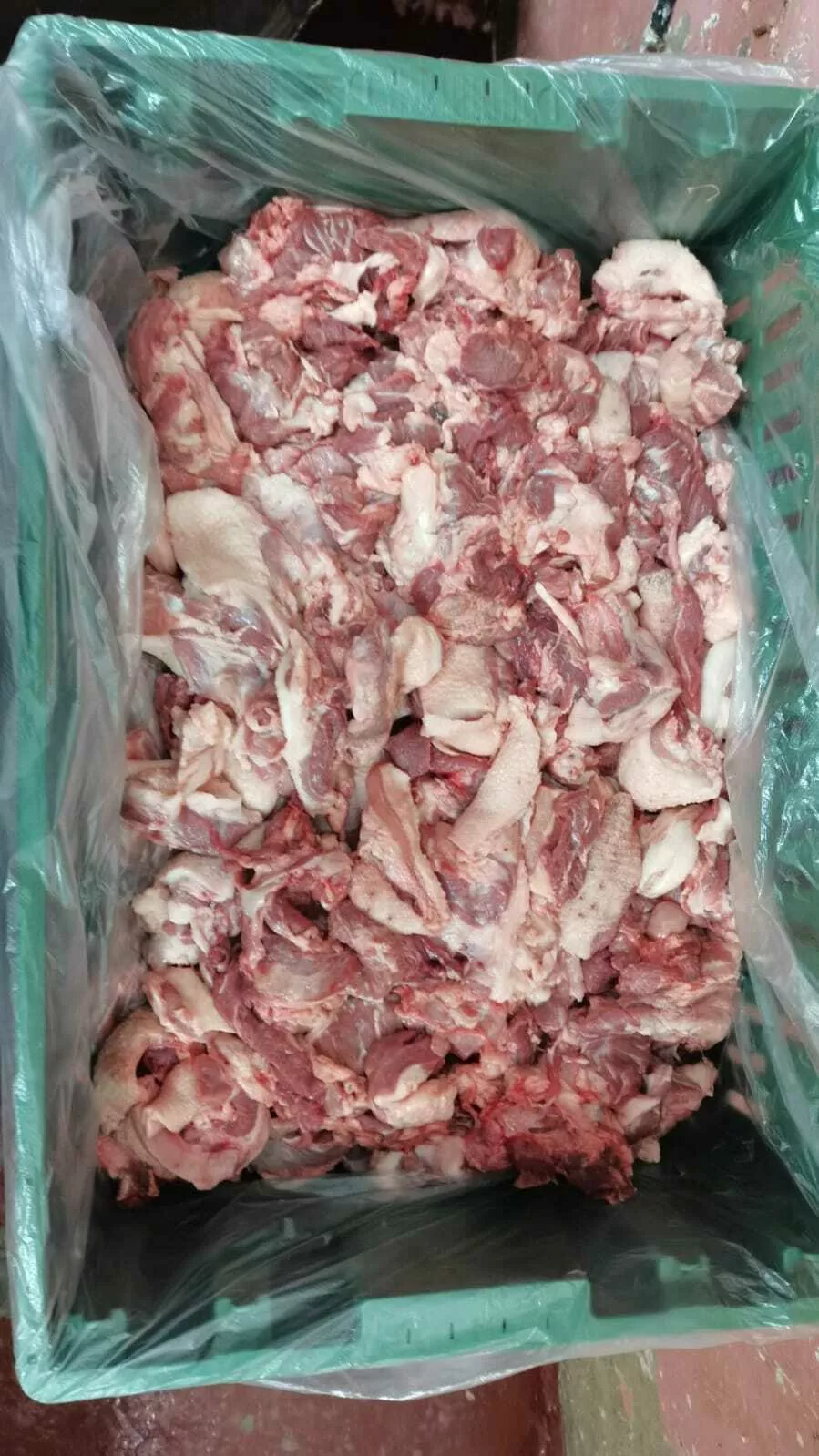 тримминг из мяса свиных голов в Саратове и Саратовской области