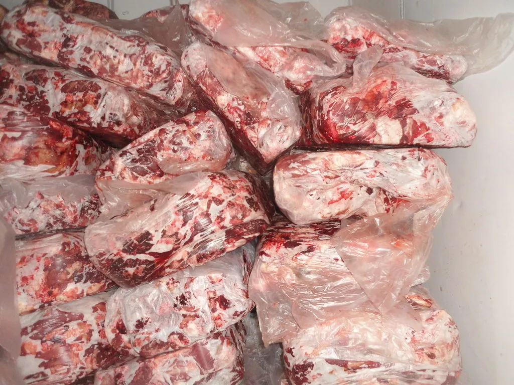 фотография продукта Мясо голов говяжьих 